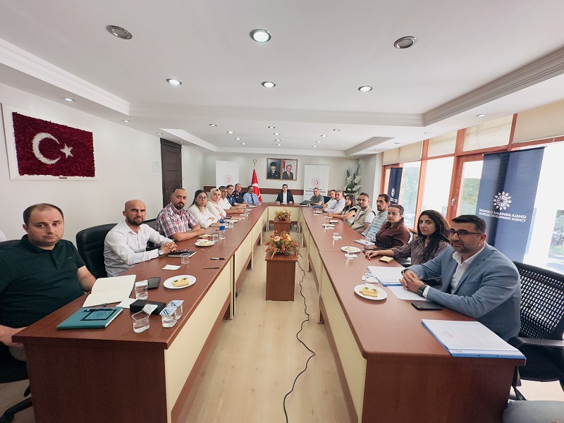 Kaymakamımız Mikail Ersöz Başkanlığında İpekyolu Kalkınma Ajansı bilgilendirme toplantısı gerçekleştirildi.